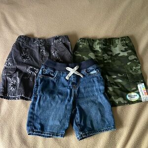 Bundle boys 3T shorts